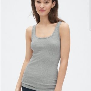 Gap Modern Tank, size L and M